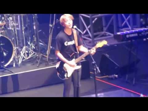 130406 CNBLUE BLUE MOON IN TAIWAN-More Then You