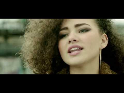 TS7 feat Taylor Fowlis - Heartlight