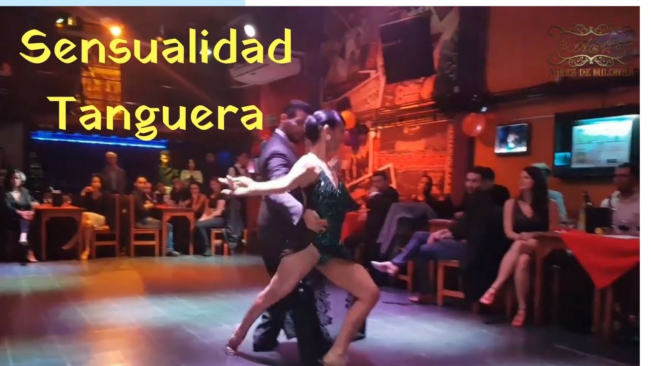 Sorprendete ! Tango show, Analia Morales, Gabriel Ponce  en A la Parrilla milonga de Buenos Aires.