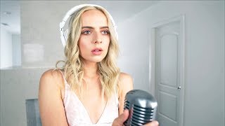 God is a woman - Ariana Grande