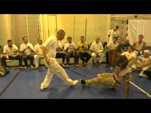 Mestre Brasília x Mestre Cobra Mansa