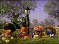 Sesame Street Don T Throw That Trash On The Ground English