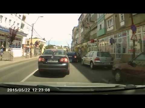 La semafor, in Moinesti, jud Bacau