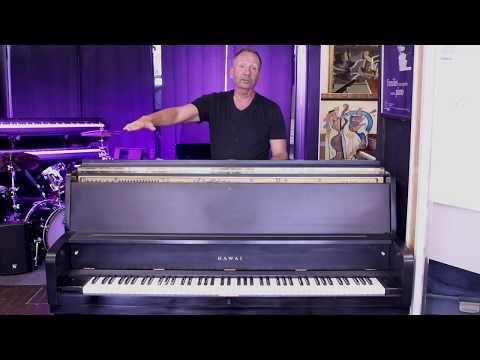 K Kawai UST 7