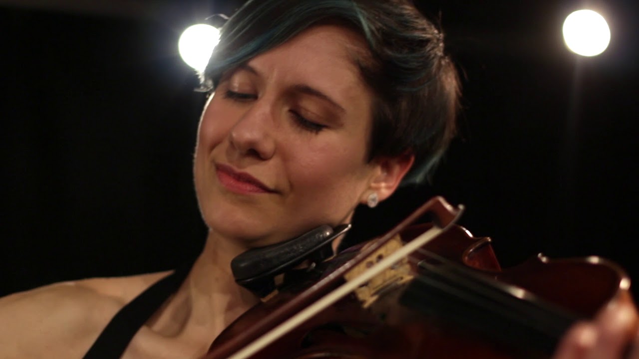 Promotional video thumbnail 3 for Fretless Music