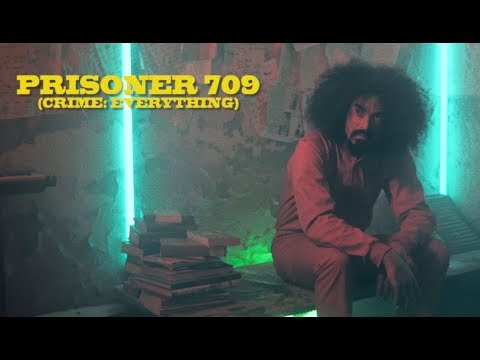 Video per il significato della canzone Prisoner 709 di Caparezza