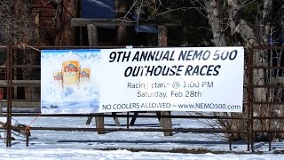 preview picture of video 'NEMO 500 Outhouse Races 2015'