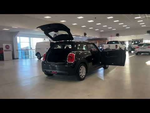 Mini One CLASSIC 1.5 PETROL 3 DOOR 2019 - Image 2