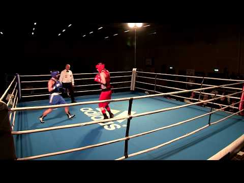 Jasmine Nilsson vs Jelena Jelic - Semifinale SM Boxning 2014