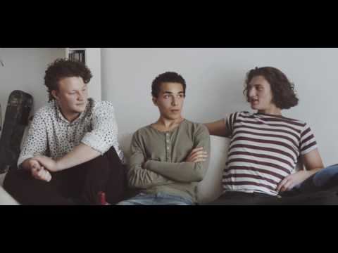 ep01: kicker dibs | portrait