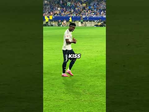 How Florentino Perez shut down Real Oviedo fans. 💀🤣 Boss had no chill. 😭