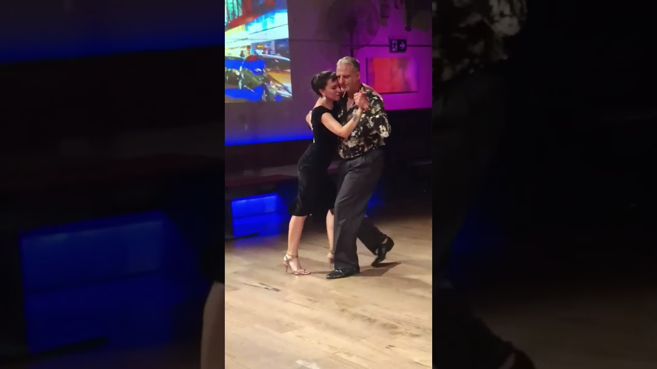 Leticia Tulissi & Rafael Busch Impro Basel @  „Corrientes“ #tango #tangoargentino #dance