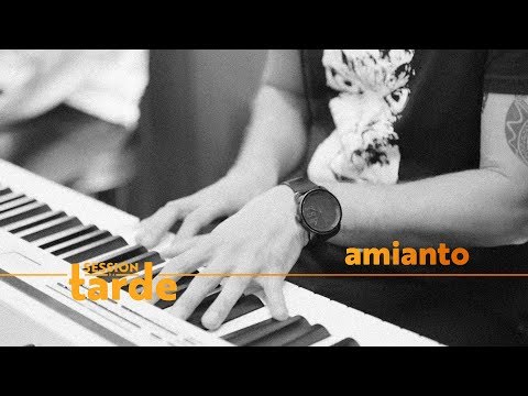 Amianto feat Liniker e os Caramelows (Session da Tarde)