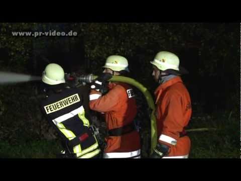 09.10.2011 - Mühlhausen - Scheune steht lichterloh in Flammen