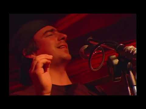 Signal To Noise: Magnolia Electric Co. Live in Bloomington, IN, September 30, 2004