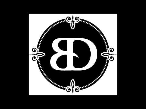 BLOODY MC - Minut za Liebe feat. EllA     ( 2015)