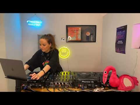 AmyElle Twitch  Pre Release Let Me In DJ Set 05 11 2022