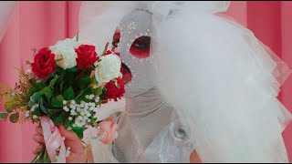 Lynks – “NEW BOYFRIEND”