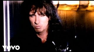 Alice Cooper Loves A Loaded Gun Video