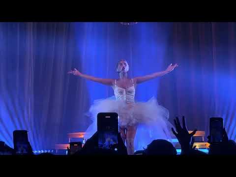 Diet Pepsi - Addison Rae (Live in Manchester)