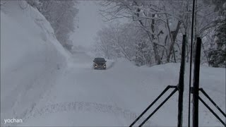preview picture of video '豪雪地帯のバス旅(前面展望)国道353号線 十日町市から南魚沼市 Bus window view'