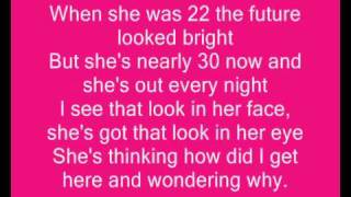 Lily Allen~22 Lyrics