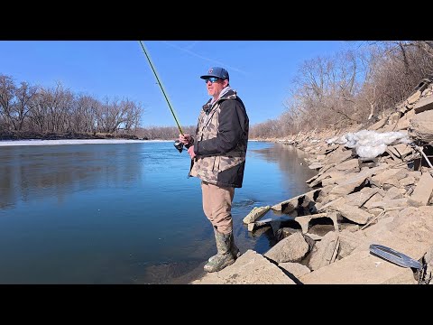 WINTER Bank Fishing For A MEAL!!! (Fillets for Grandma)
