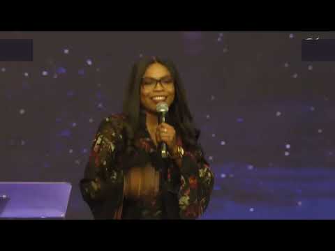 I CARRY GOD!  - VICTORIA ORENZE (LIVE @ MADE FOR MORE CONFERENCE)