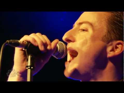 Eugene McGuinness - Japanese Cars (Live in London) | Moshcam