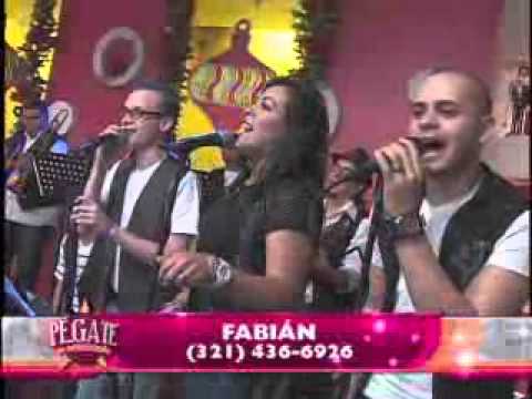 Fabián - Todo el Año Navidad (Pégate al Mediodía)