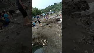 Download lagu pantai karang hawu pelabuhan ratu mp3