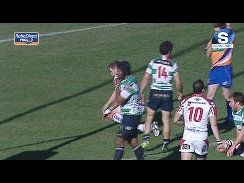Darren Cave steps inside and dives over for Try - Benetton Treviso v Ulster 23rd February 2014