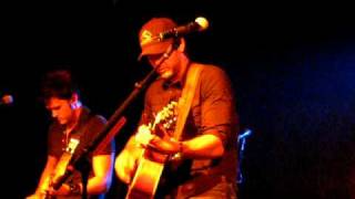 Luke Bryan - Apologize, 11/8/08 in Milledgeville, GA