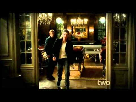 Elijah kills a Hybrid- Season 3 Ep.13