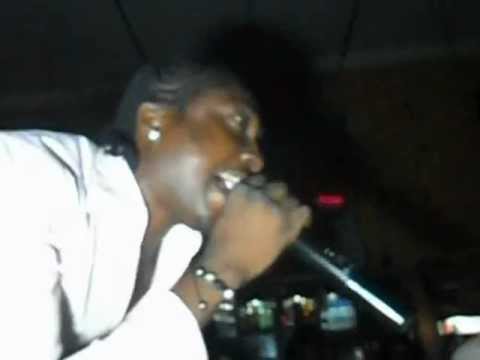 DUDE TETSOLA - SUPERSTAR