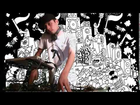 SkylineSessions.TV 014 - Mess Kid [NYC]