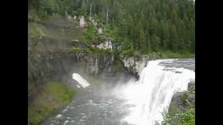 preview picture of video 'Upper Mesa Falls near Ashton and Island Park Idaho'