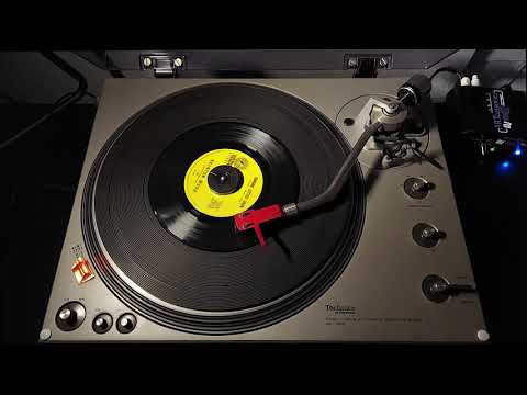 "Gimmie Little Sign" - Brenton Wood [Double Shot, 1967] [MONO] 45 RPM Vinyl rip