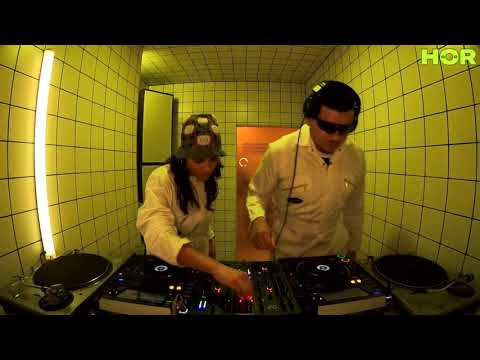 Live From Earth Klub - DJ Gigola B2B MCR-T / January 19 / 5pm-6pm