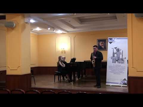 Paul Bonneau: Concerto for alto saxophone and orchestra I, II, III movement.