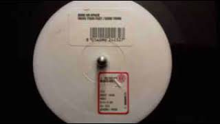 Base On Space ‎– Move Your Feet