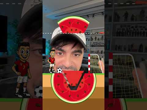تحدي كريستيانو رونالدو و البطيخه 😂