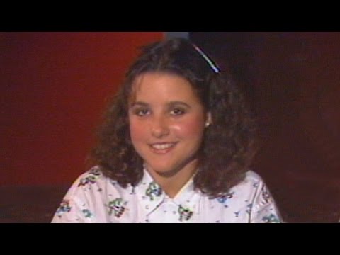FLASHBACK: Julia Louis-Dreyfus Performs With Her Improv Group in '82