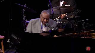 Freddy Cole performs "I Just Found Out About Love"