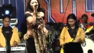 Download lagu SENGAJA - LILIN HERLINA - OM ROLLIESTA mp3