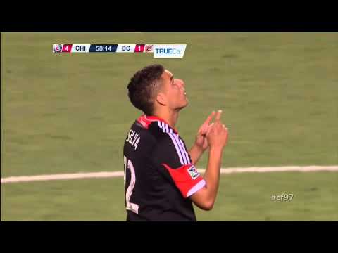 GOAL: Luis Silva with a beautiful strike from distance | Chicago Fire vs DC United