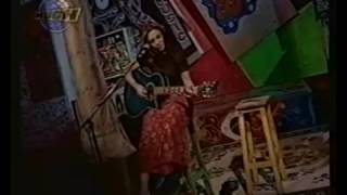 SORAYA &quot;Lejos de Aqui&quot; (en vivo)