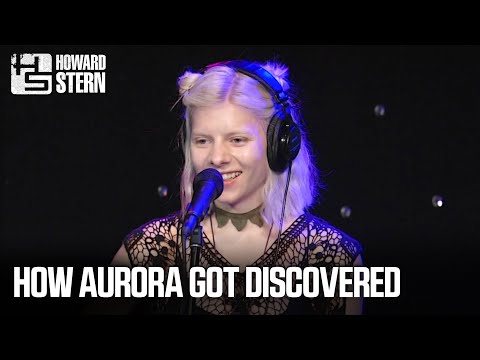 Aurora parle de sa découverte et de sa rencontre avec Bob Dylan en rêve (2016)