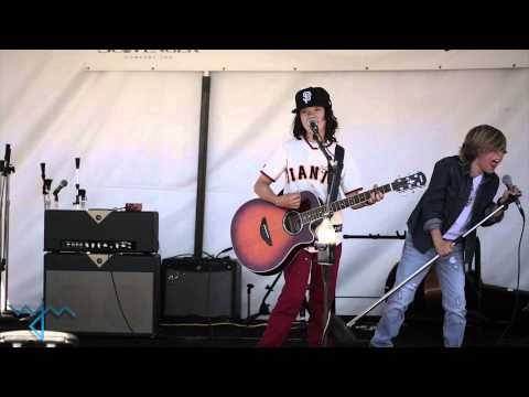 Unplugged "Knocking on Heaven's Door" (GNR/Dylan) & "Are You Gonna Be My Girl" (Jet) covers by WJM