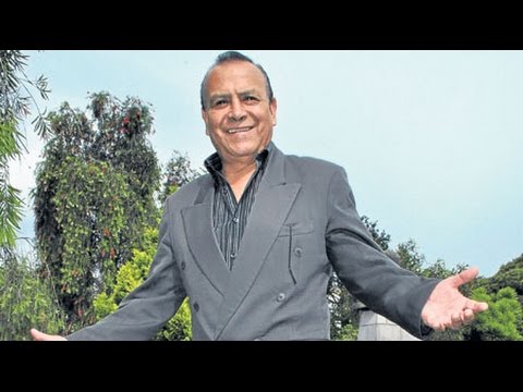 ROBERTO ZUMBA 50 AÑOS CANTANDOLE AL CORAZON